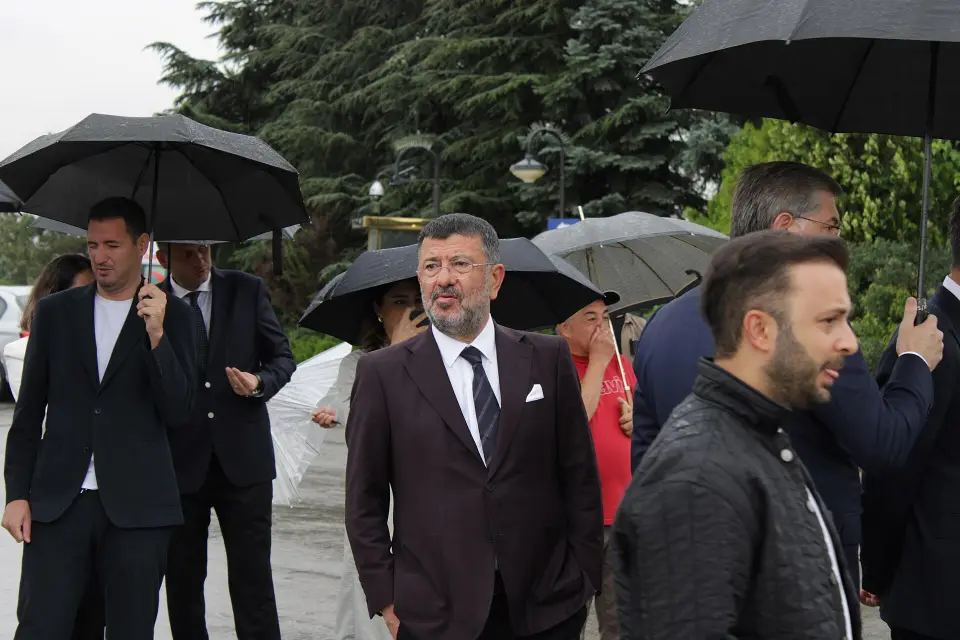 Veli Ağbaba hastaneden taburcu edildi. Temsili fotoğraf; haber konusu olayın görüntüsü değildir.